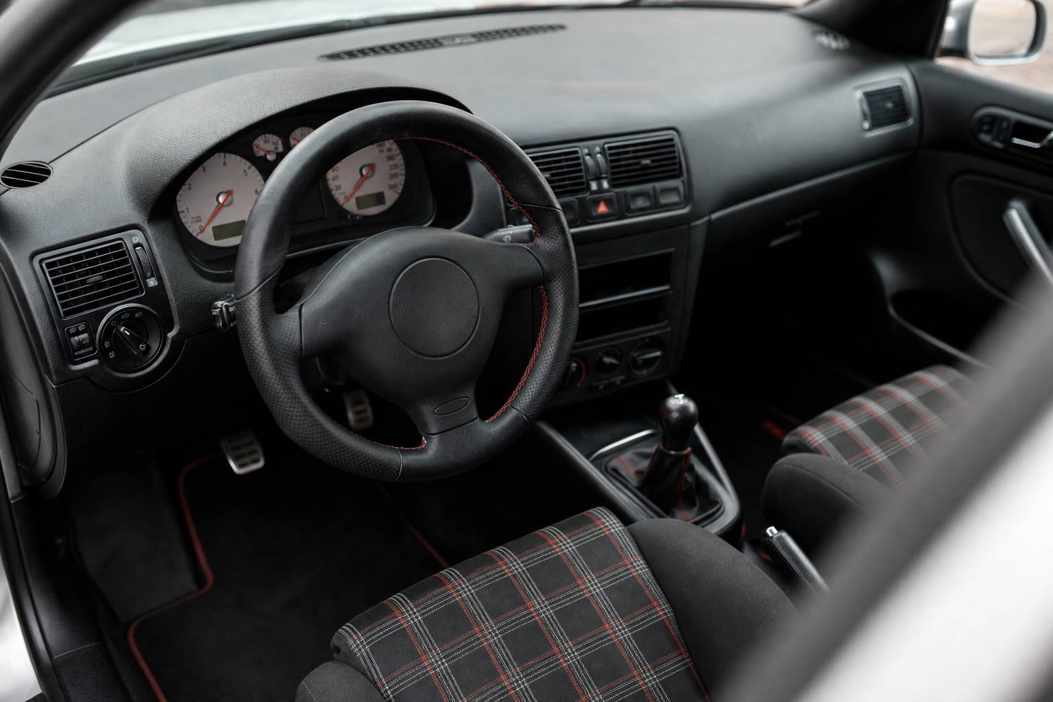 Intérieur Golf 4 GTI tableau de bord et sièges Recaro